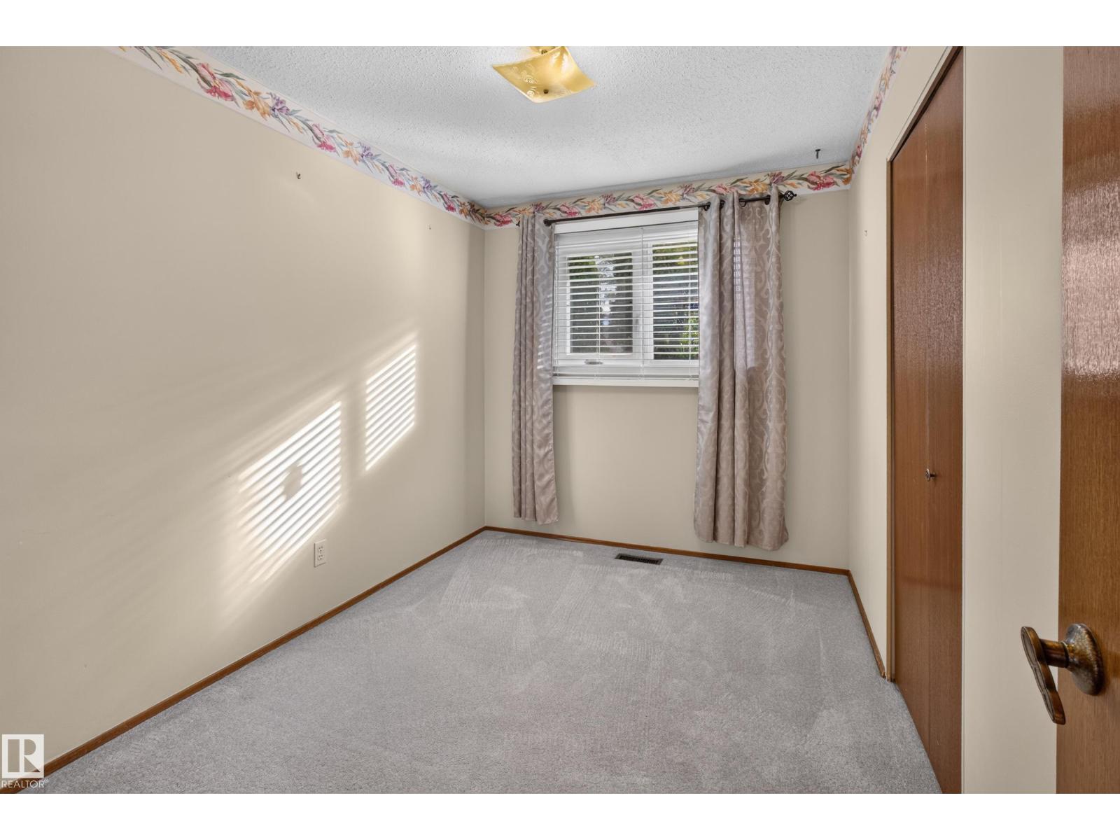 13315 30 St Nw, Edmonton, Alberta