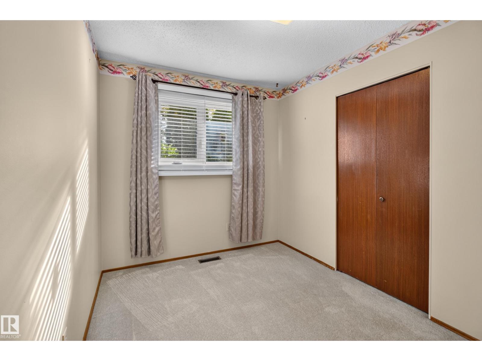 13315 30 St Nw, Edmonton, Alberta