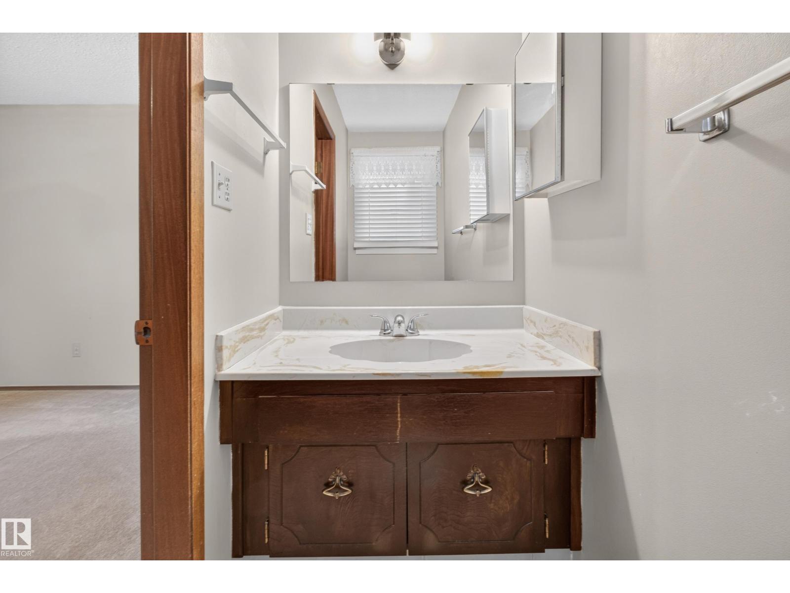 13315 30 St Nw, Edmonton, Alberta
