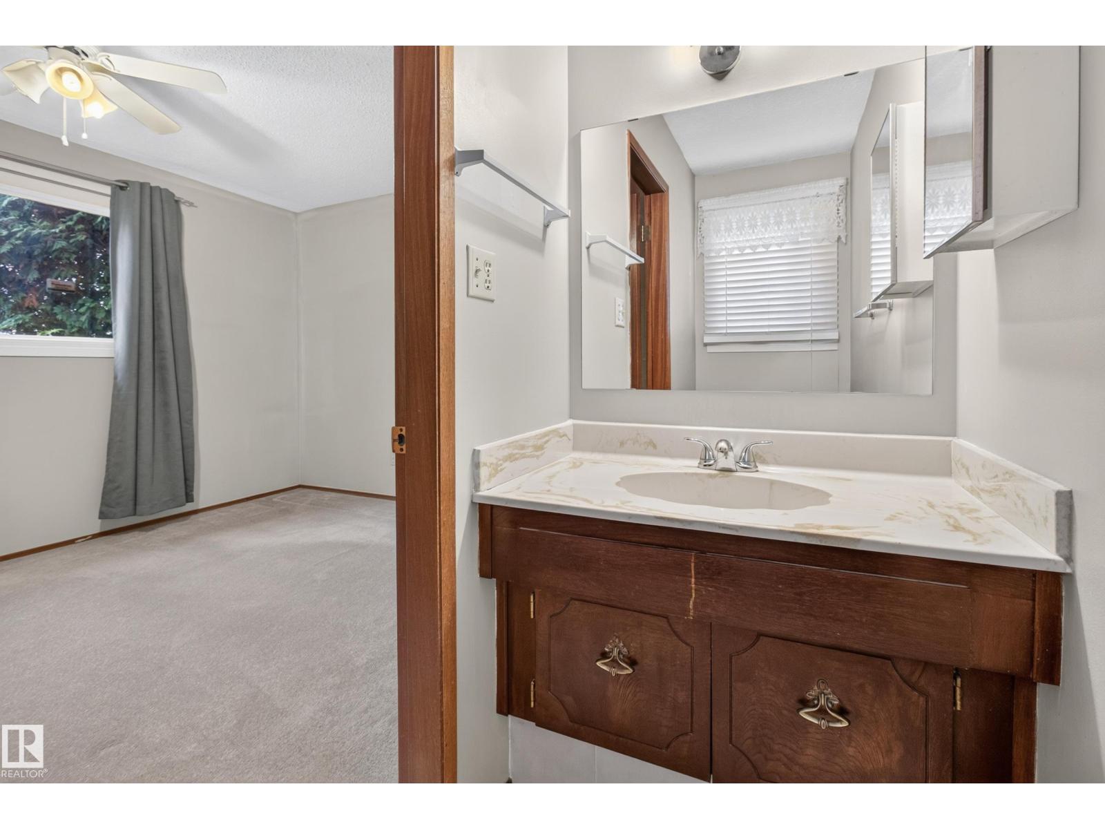 13315 30 St Nw, Edmonton, Alberta