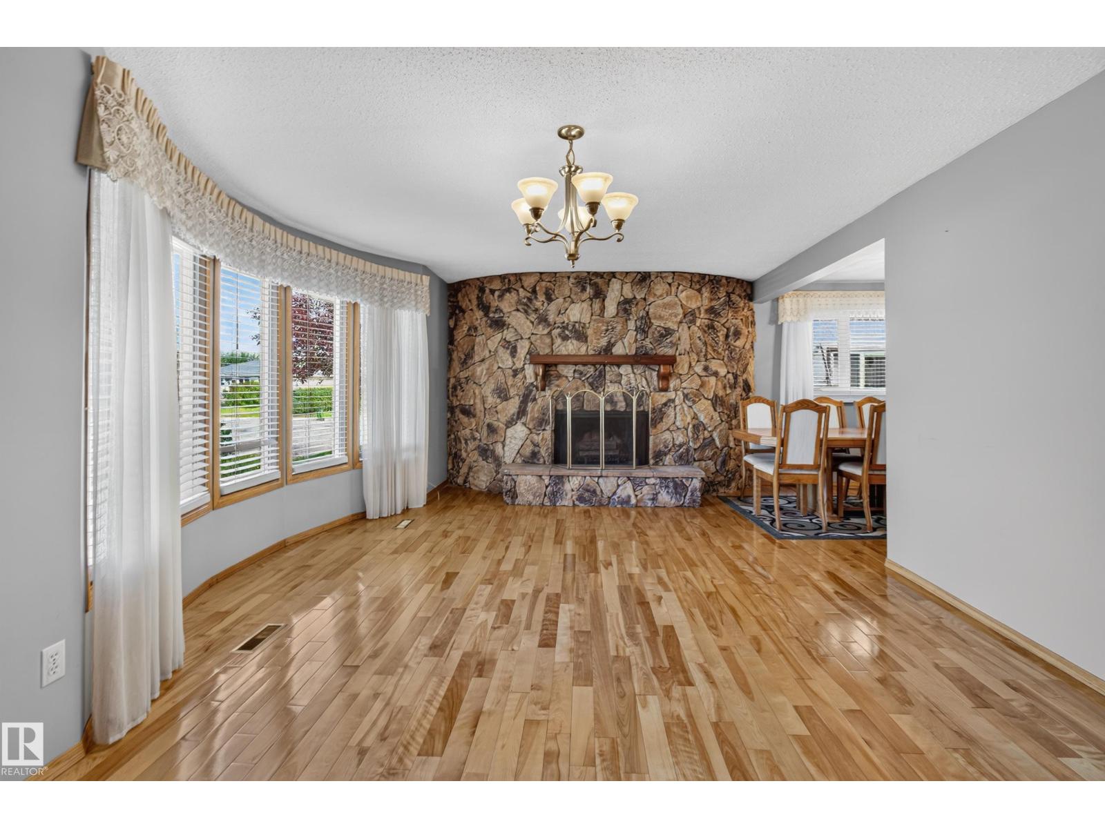 13315 30 St Nw, Edmonton, Alberta