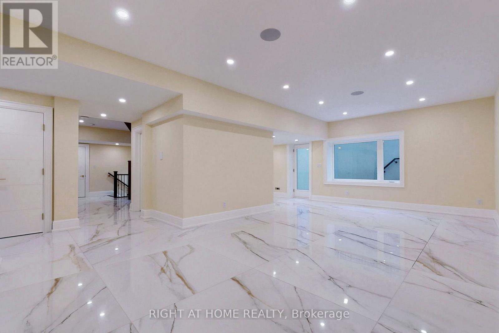 10 Jocelyn Crescent, Toronto (banbury-don Mills), Ontario