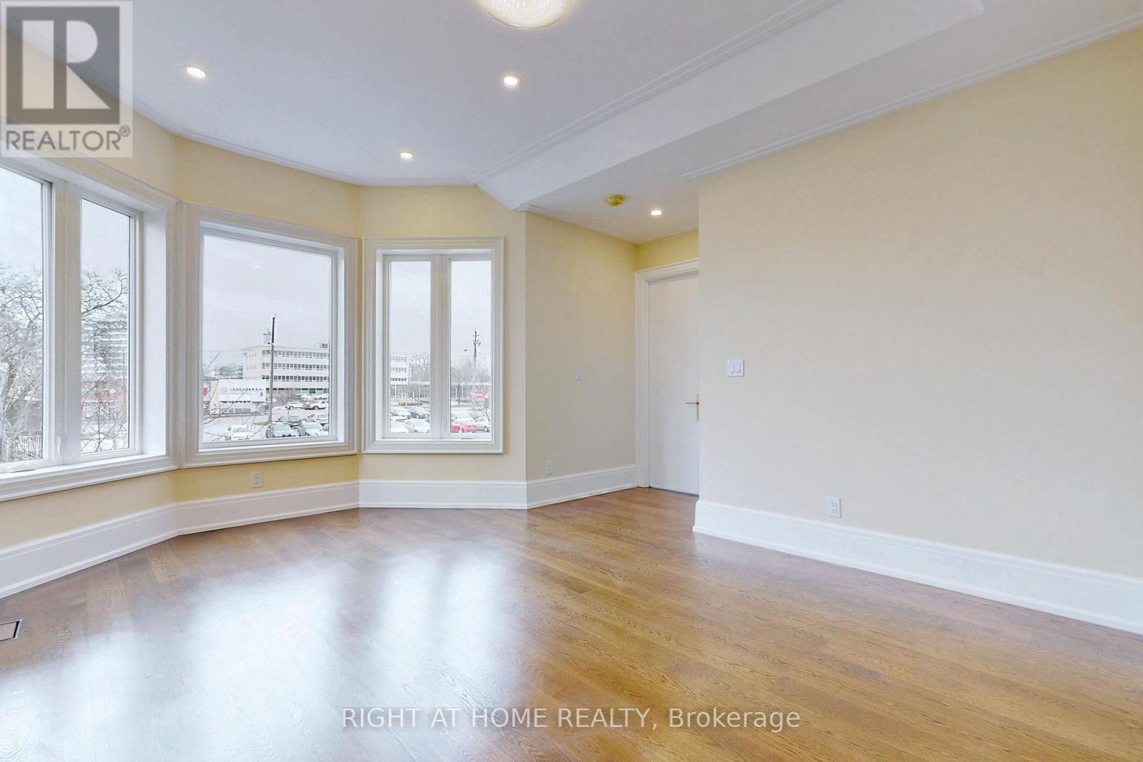 10 Jocelyn Crescent, Toronto (banbury-don Mills), Ontario