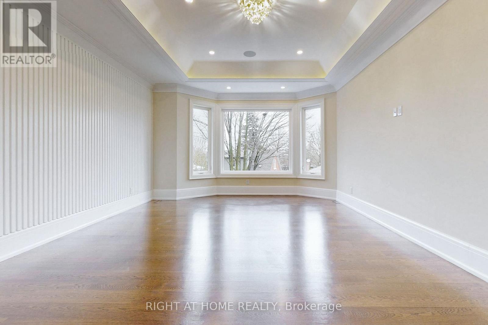10 Jocelyn Crescent, Toronto (banbury-don Mills), Ontario