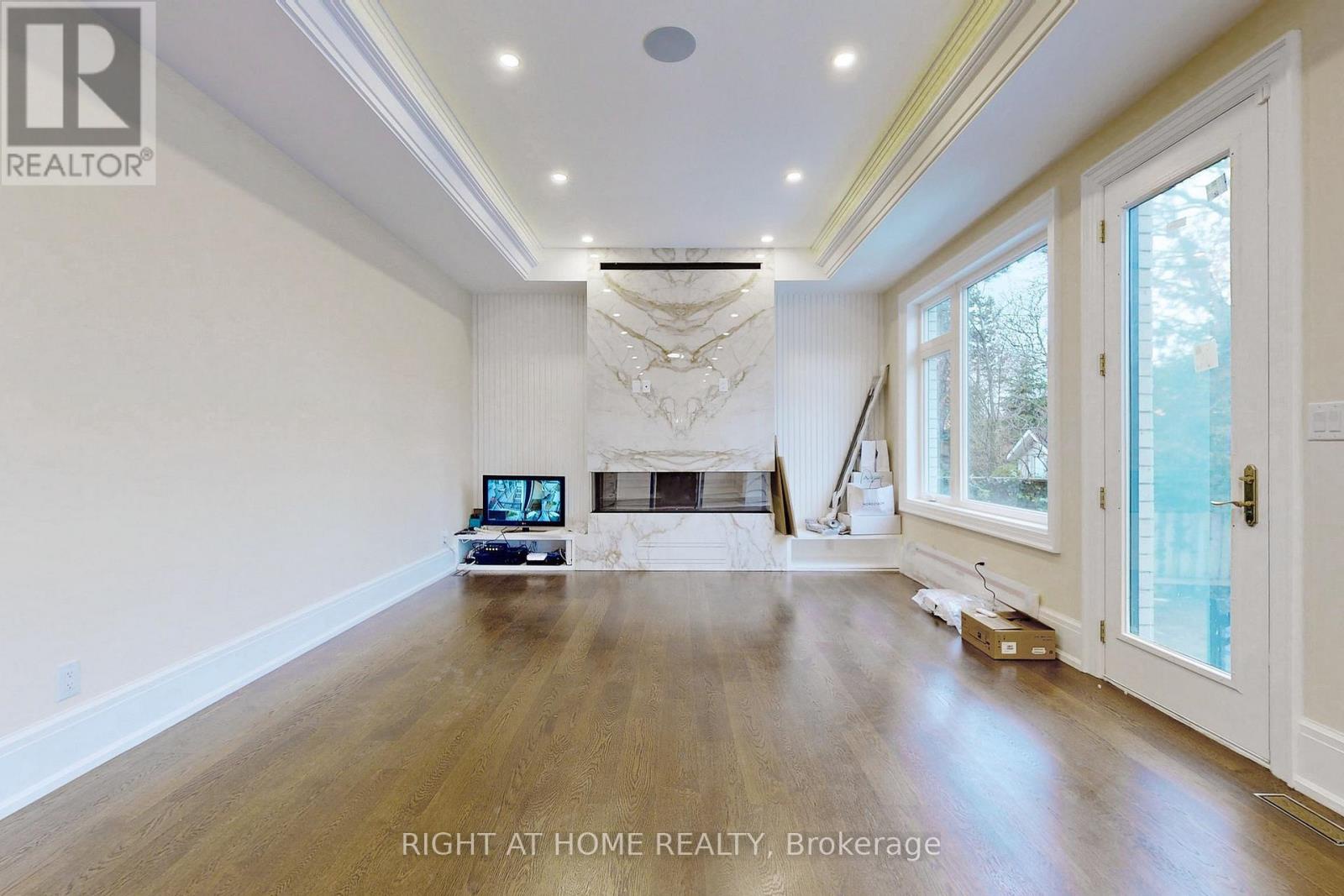 10 Jocelyn Crescent, Toronto (banbury-don Mills), Ontario