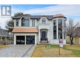 10 JOCELYN CRESCENT