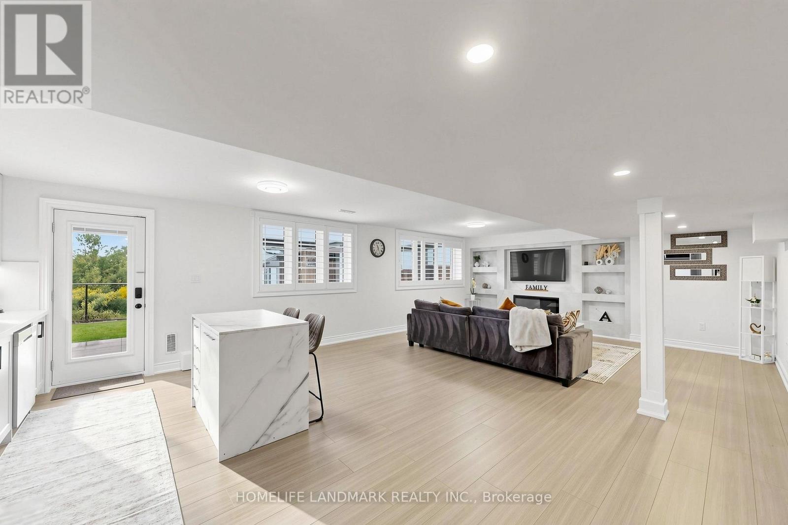 563 Beam Court, Milton (fo Ford), Ontario