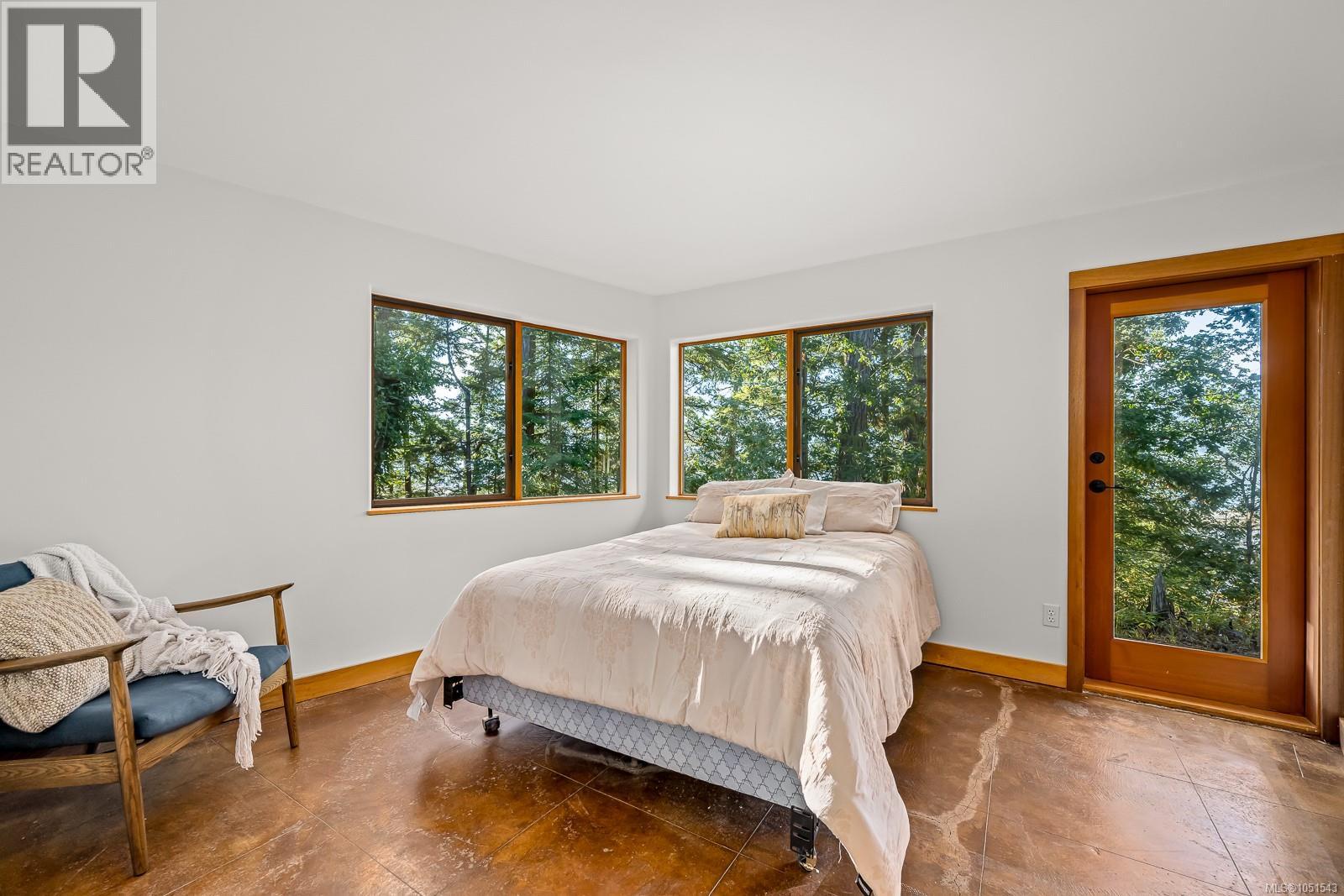 6161 Lacon Rd, Denman Island, British Columbia