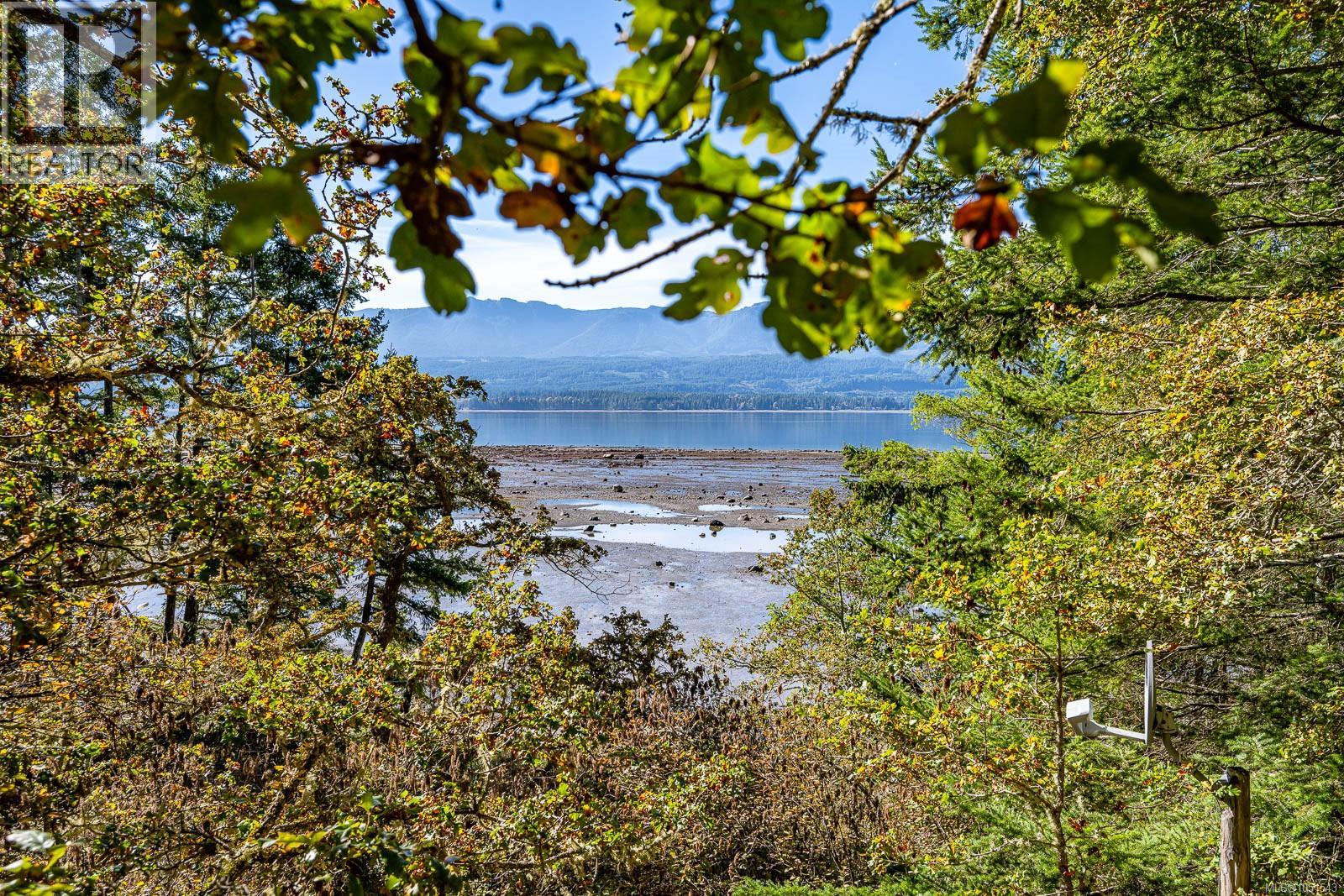 6161 Lacon Rd, Denman Island, British Columbia