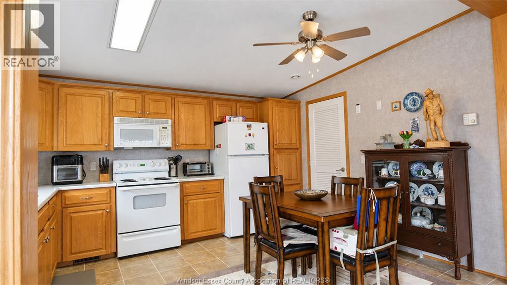 62 Malden Hill Drive, Amherstburg, Ontario