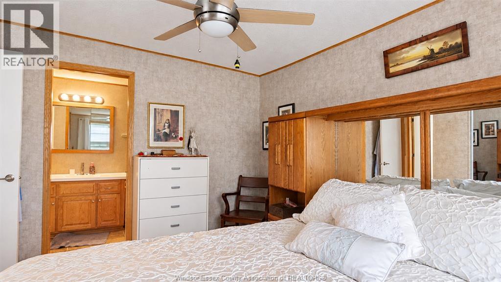 62 Malden Hill Drive, Amherstburg, Ontario