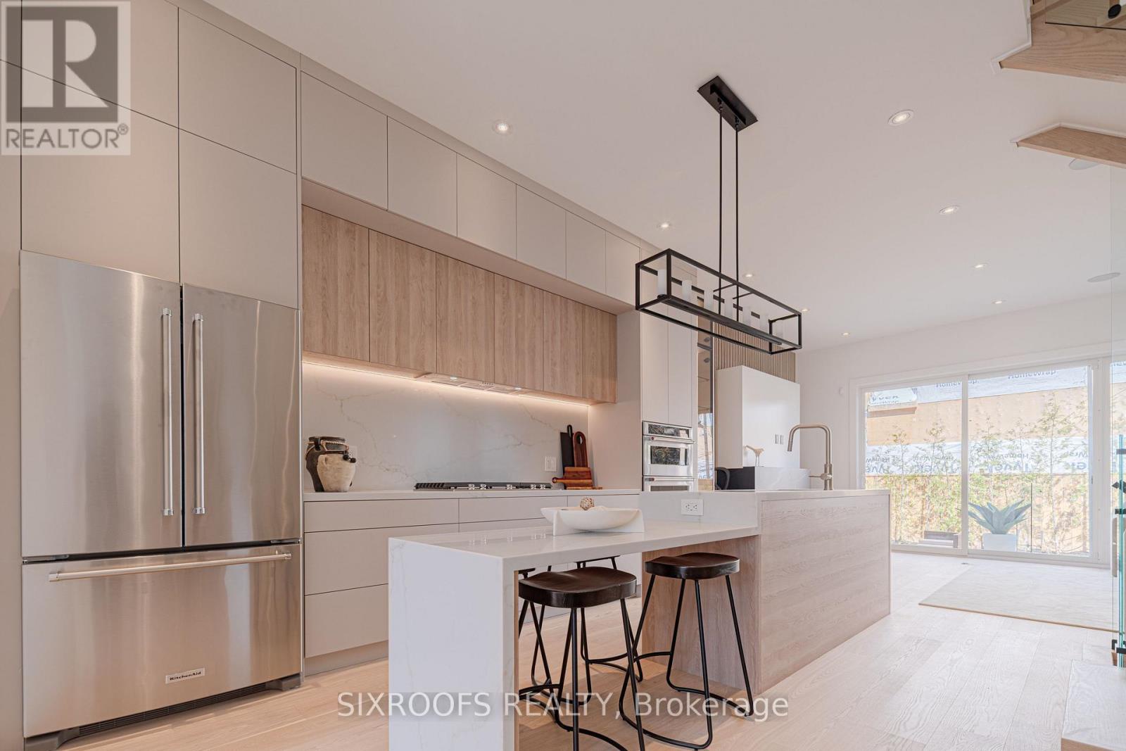 40 Morningside Avenue, Toronto (high Park-swansea), Ontario