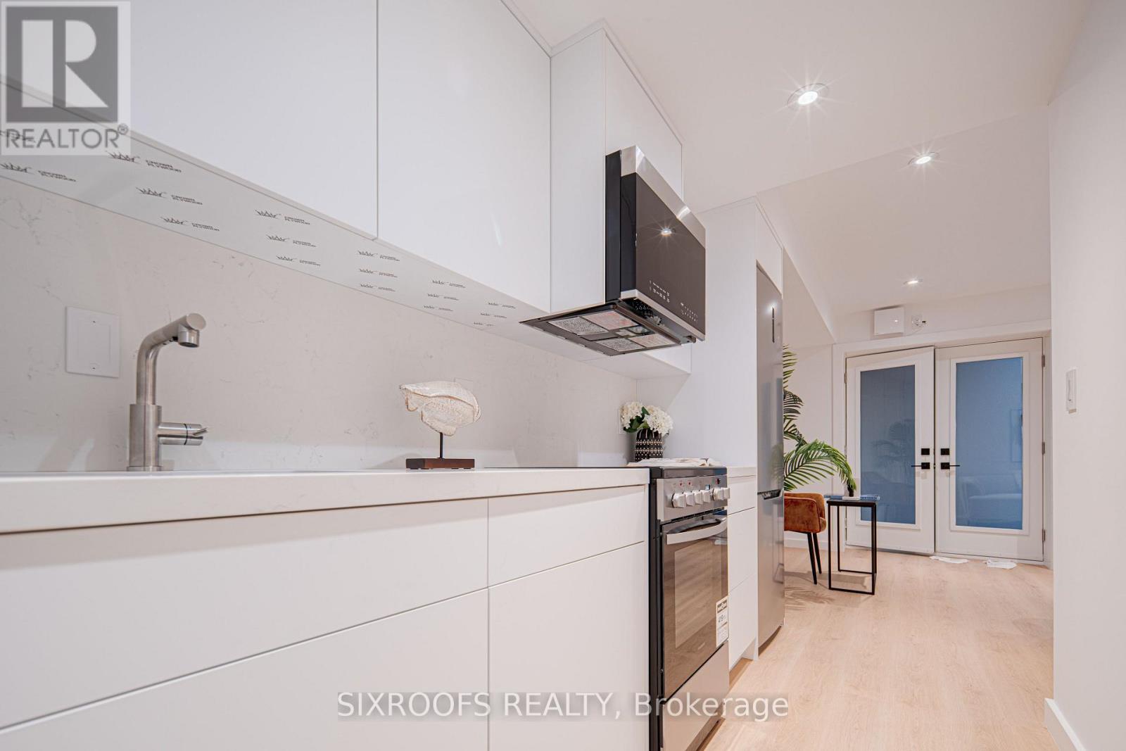 40 Morningside Avenue, Toronto (high Park-swansea), Ontario