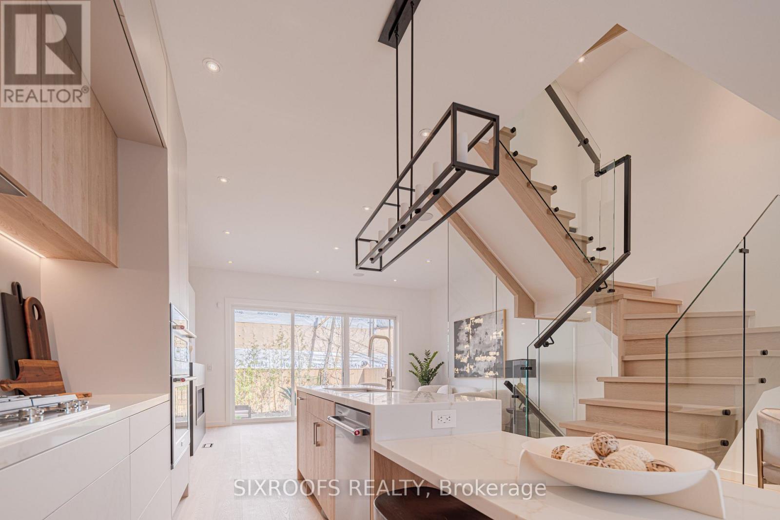 40 Morningside Avenue, Toronto (high Park-swansea), Ontario