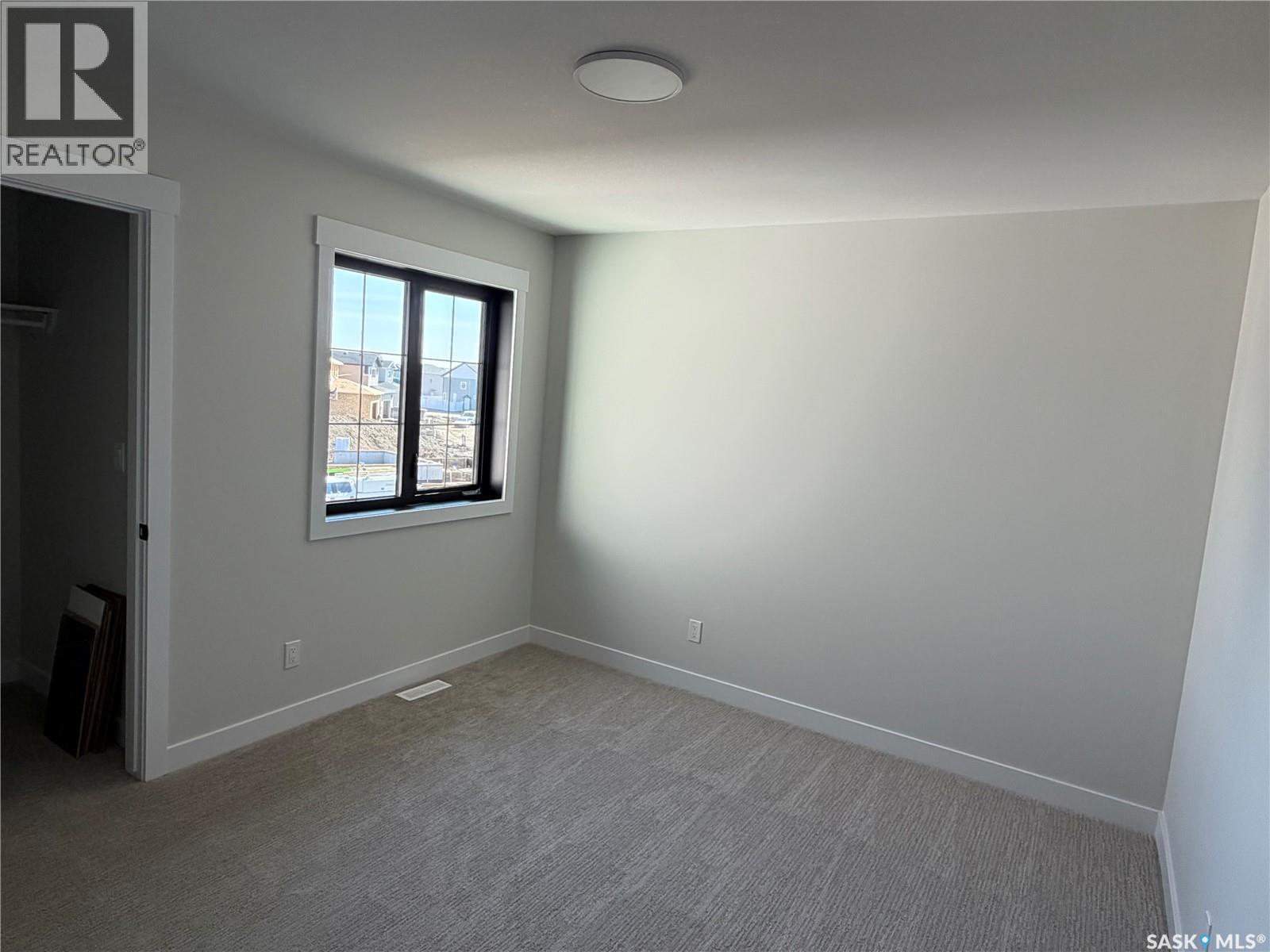 310 Traeger Manor, Saskatoon, Saskatchewan