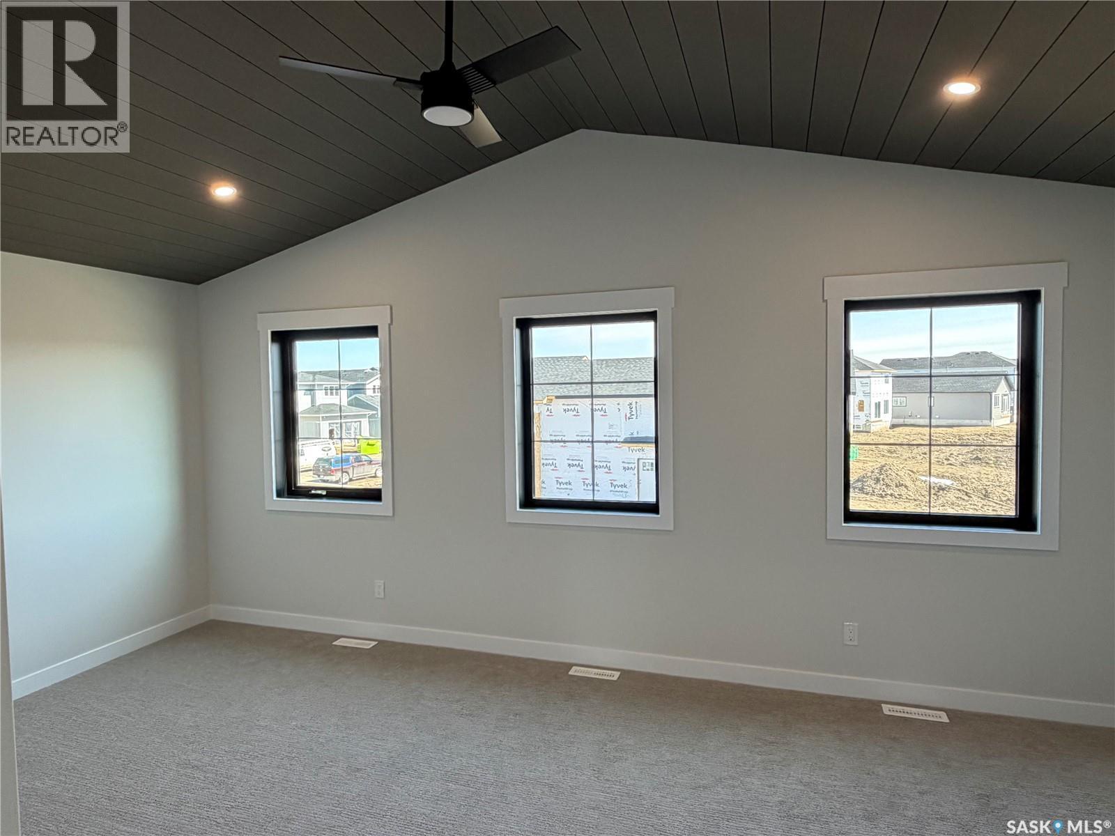 310 Traeger Manor, Saskatoon, Saskatchewan