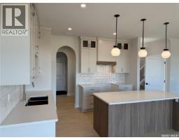 310 Traeger MANOR