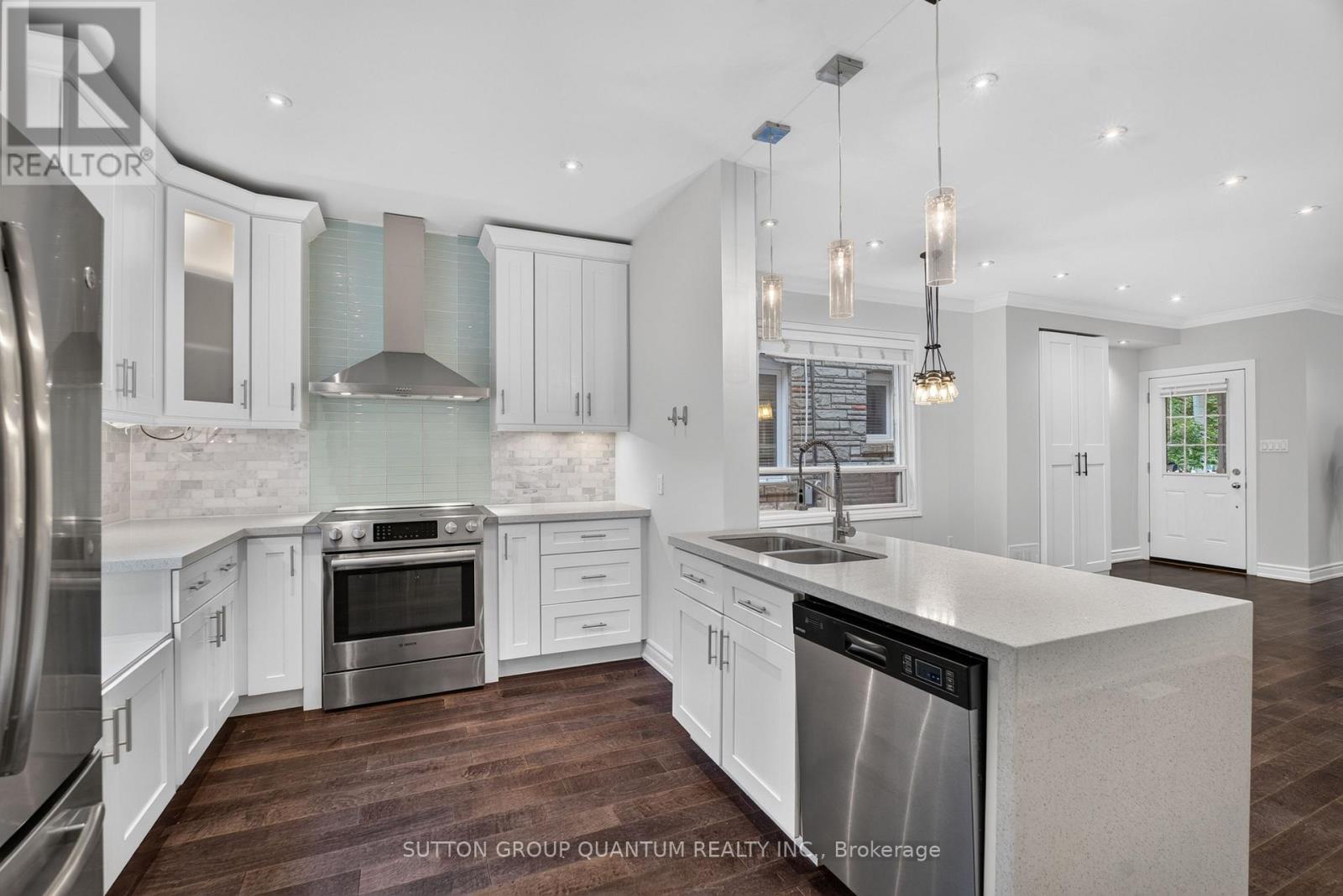 693 Greenwood Avenue, Toronto (danforth), Ontario