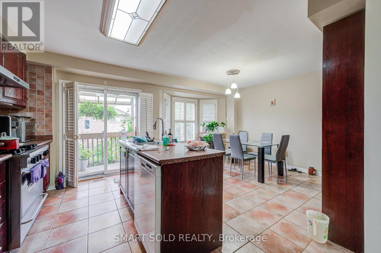 68 Harmony Road, Vaughan (patterson), Ontario