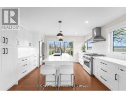 17083 WARDEN AVENUE