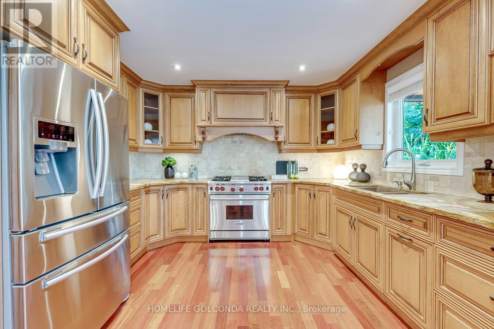 2152 Munn's Avenue, Oakville (ro River Oaks), Ontario