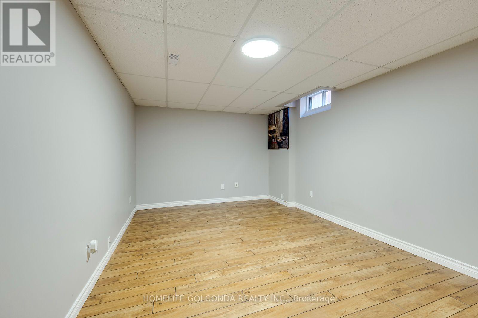 2152 Munn's Avenue, Oakville (ro River Oaks), Ontario