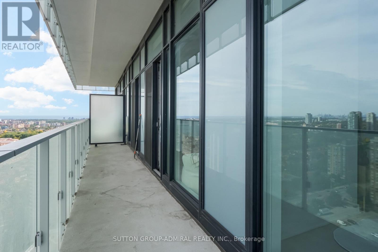 2401 - 3900 Confederation Parkway, Mississauga (city Centre), Ontario
