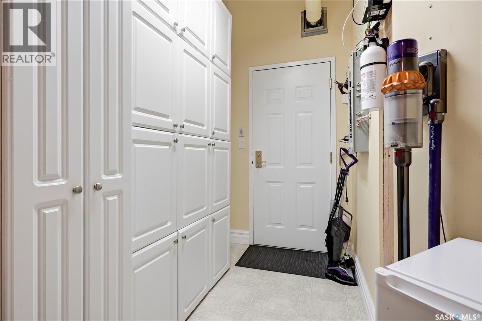 506 1275 Broad Street, Regina, Saskatchewan