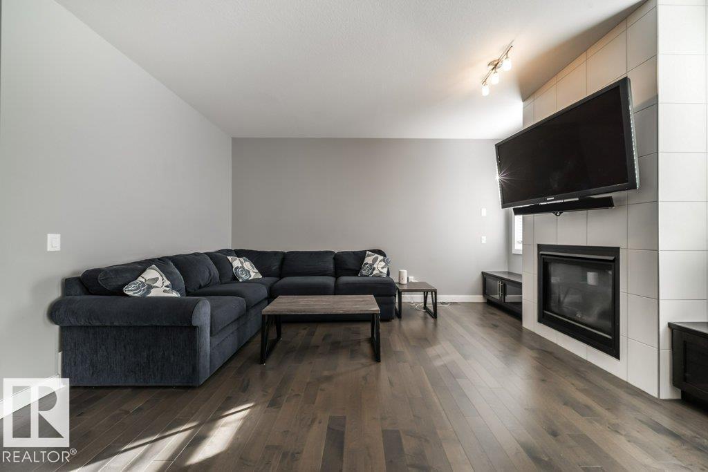3917 171a Av Nw, Edmonton, Alberta