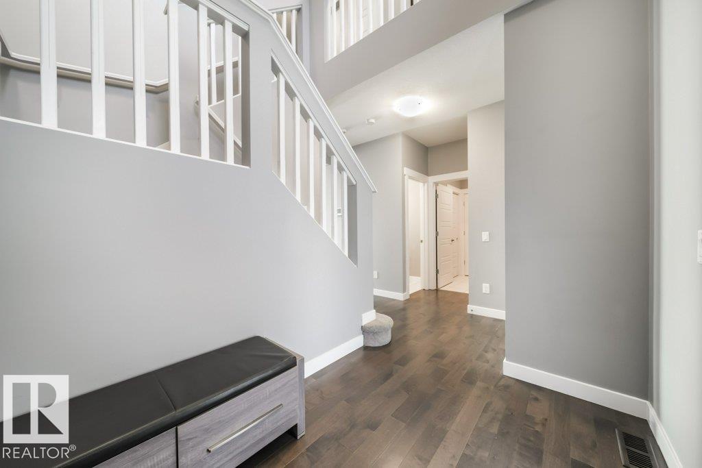 3917 171a Av Nw, Edmonton, Alberta