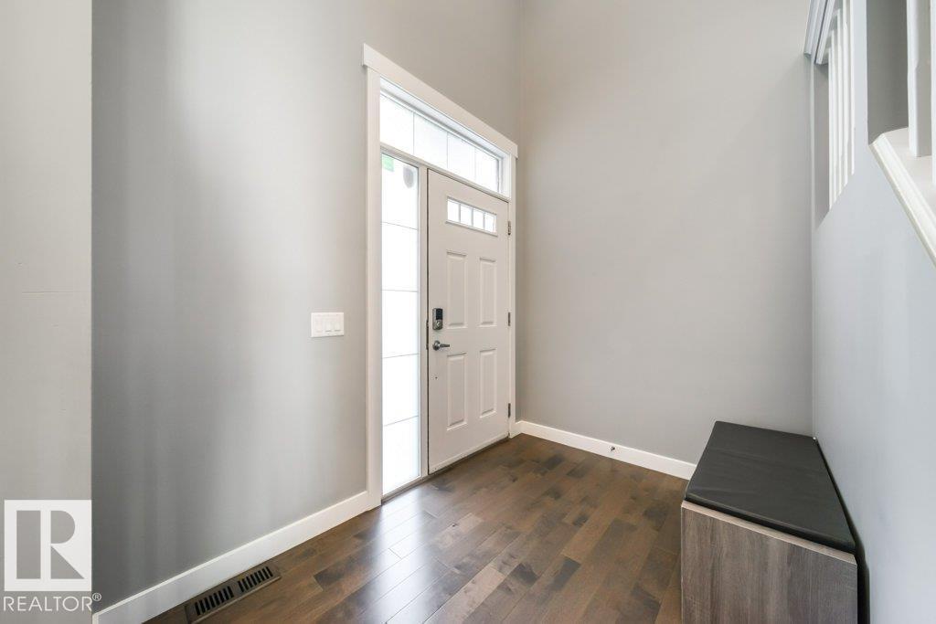 3917 171a Av Nw, Edmonton, Alberta