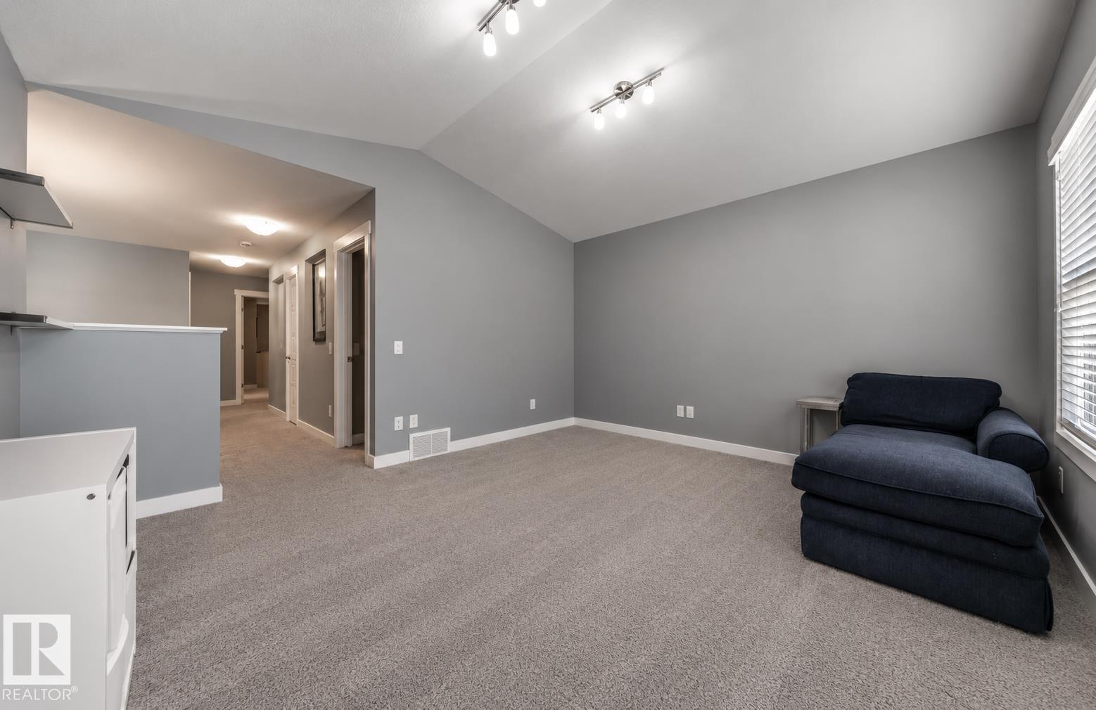 3917 171a Av Nw, Edmonton, Alberta