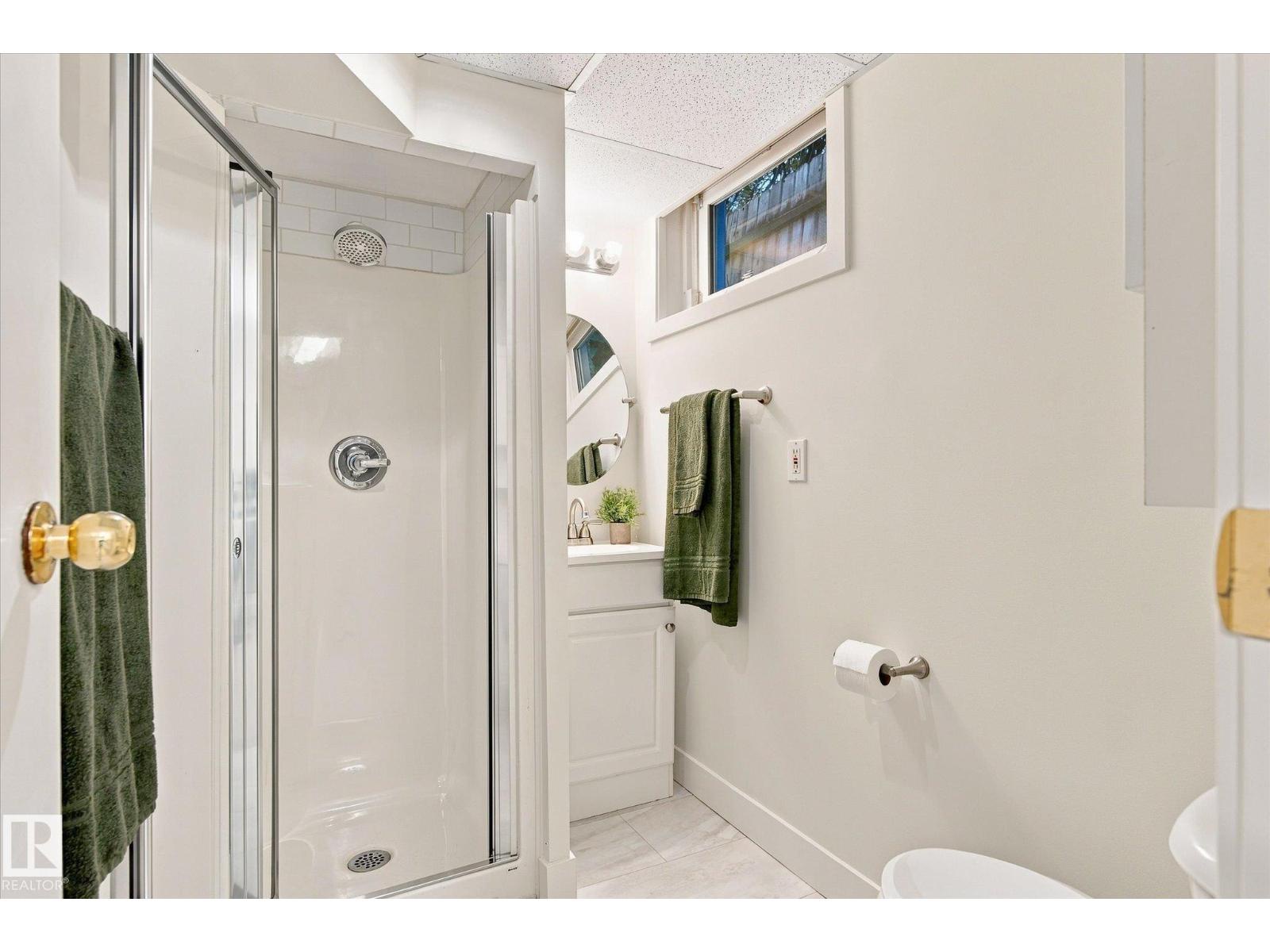 11718 129 St Nw, Edmonton, Alberta