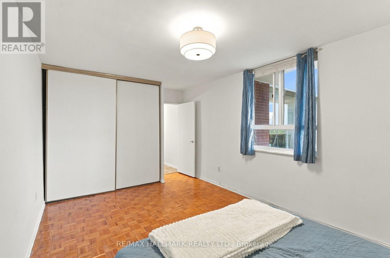 1419 - 1 Massey Square, Toronto (crescent Town), Ontario