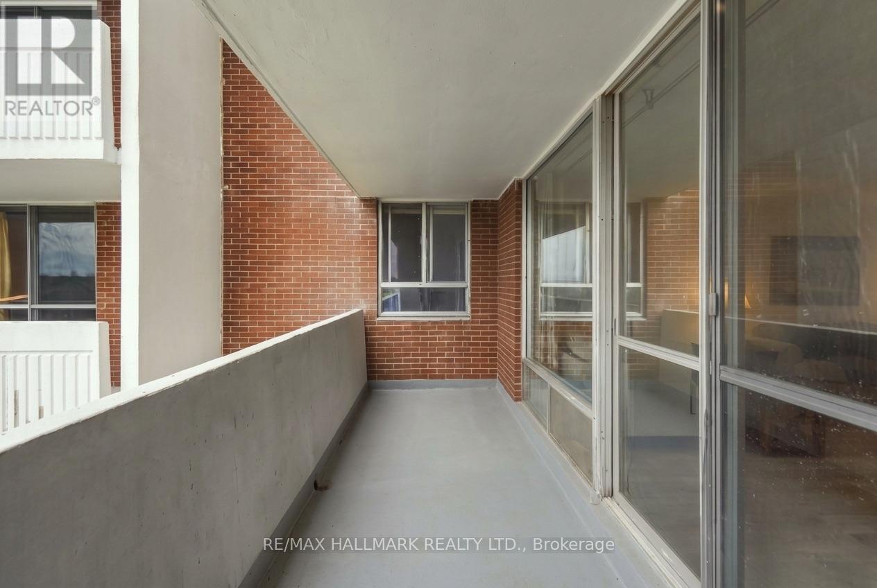 1419 - 1 Massey Square, Toronto (crescent Town), Ontario