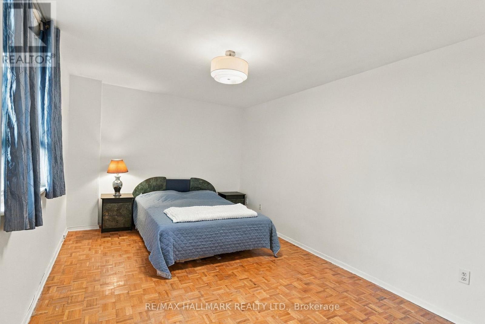 1419 - 1 Massey Square, Toronto (crescent Town), Ontario