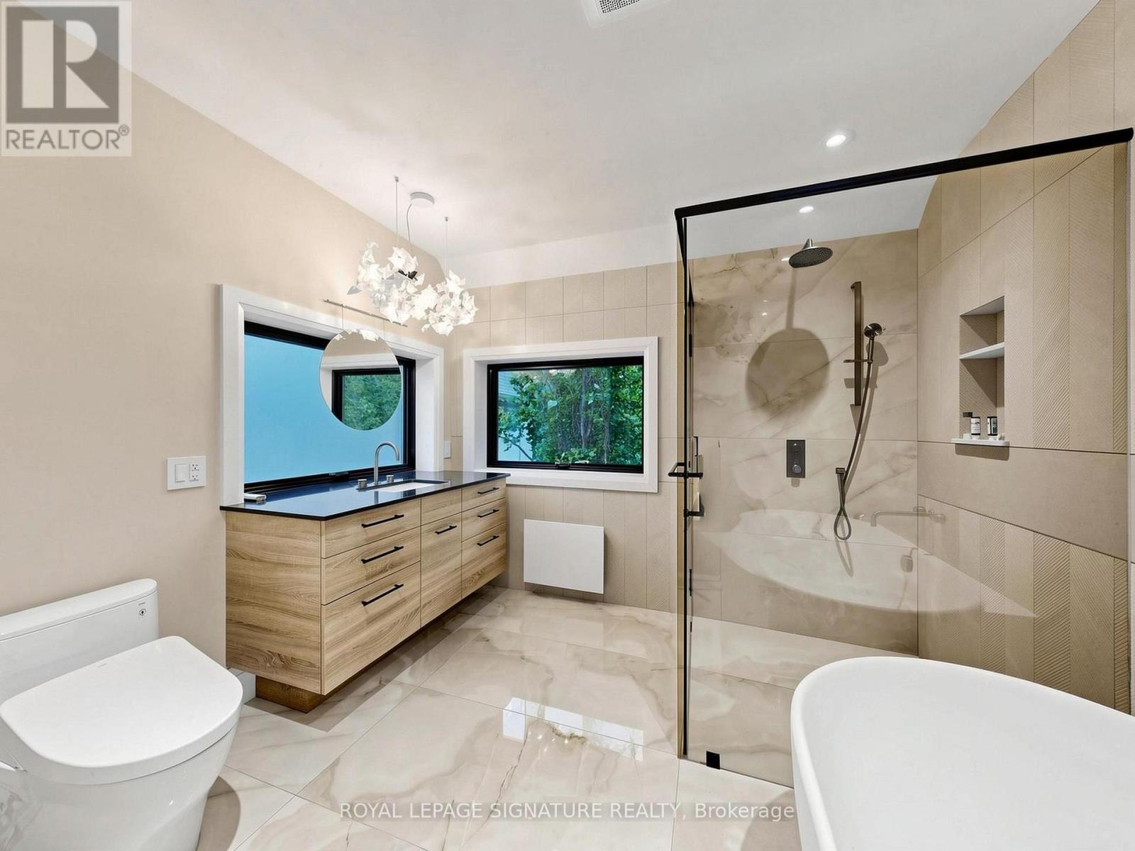 92 Inglewood Drive, Toronto (rosedale-moore Park), Ontario