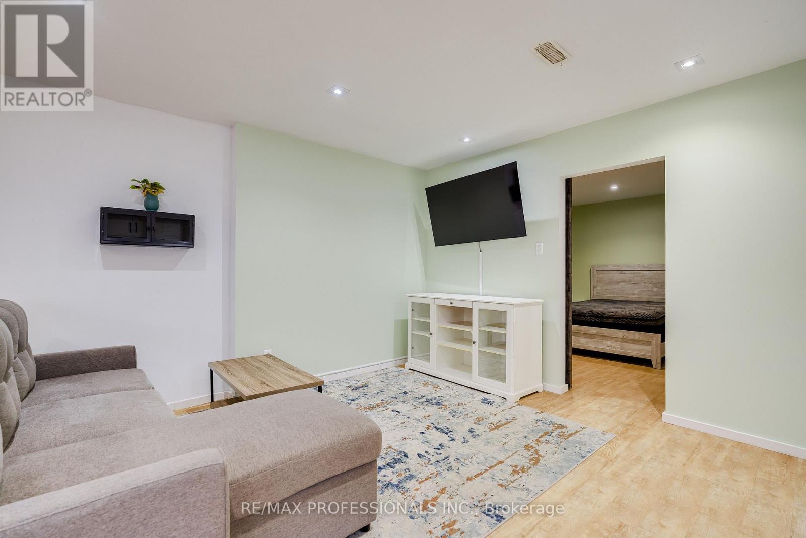 777 Eastern Avenue, Toronto (south Riverdale), Ontario