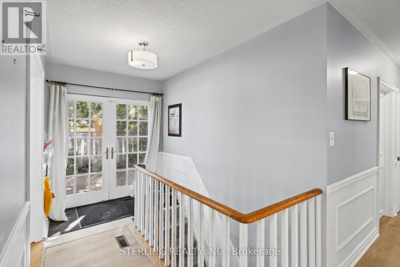 27 Oakmeadow Boulevard, Toronto (morningside), Ontario