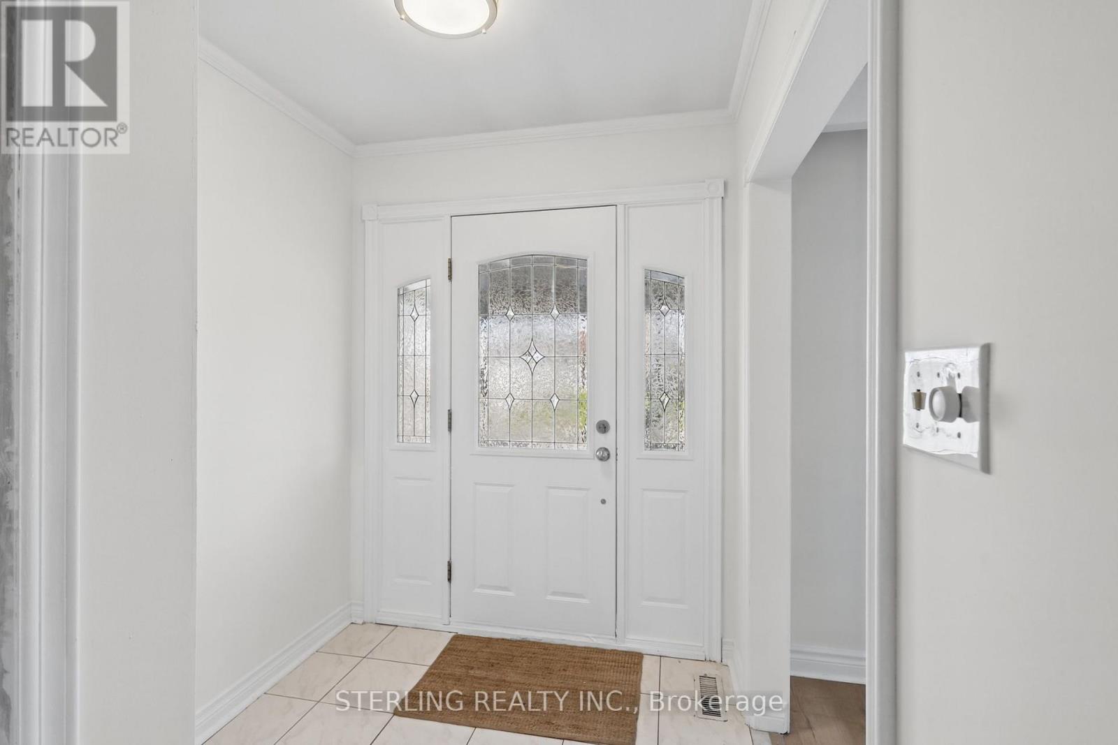 27 Oakmeadow Boulevard, Toronto (morningside), Ontario