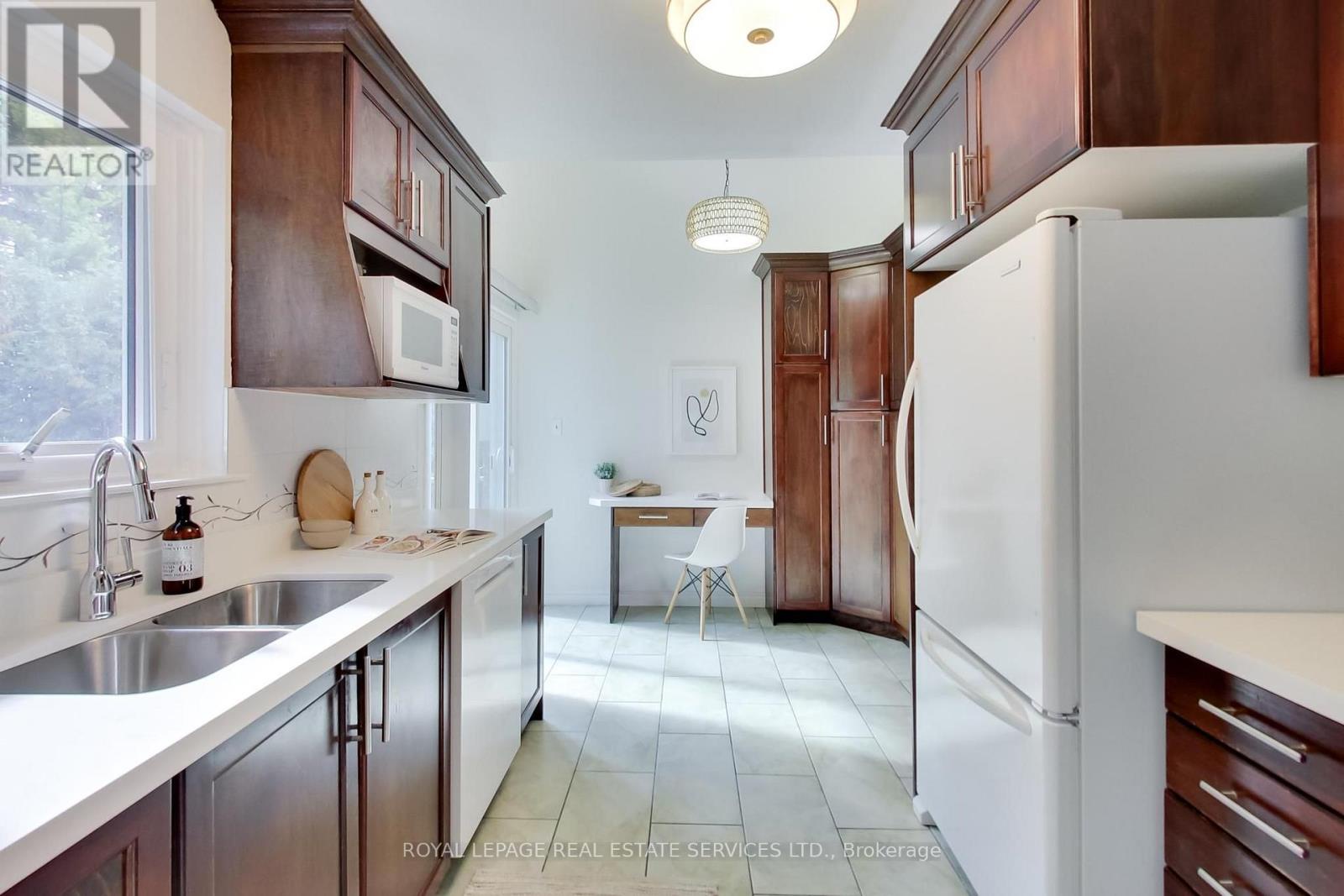 151 Cliffwood Road, Toronto (hillcrest Village), Ontario