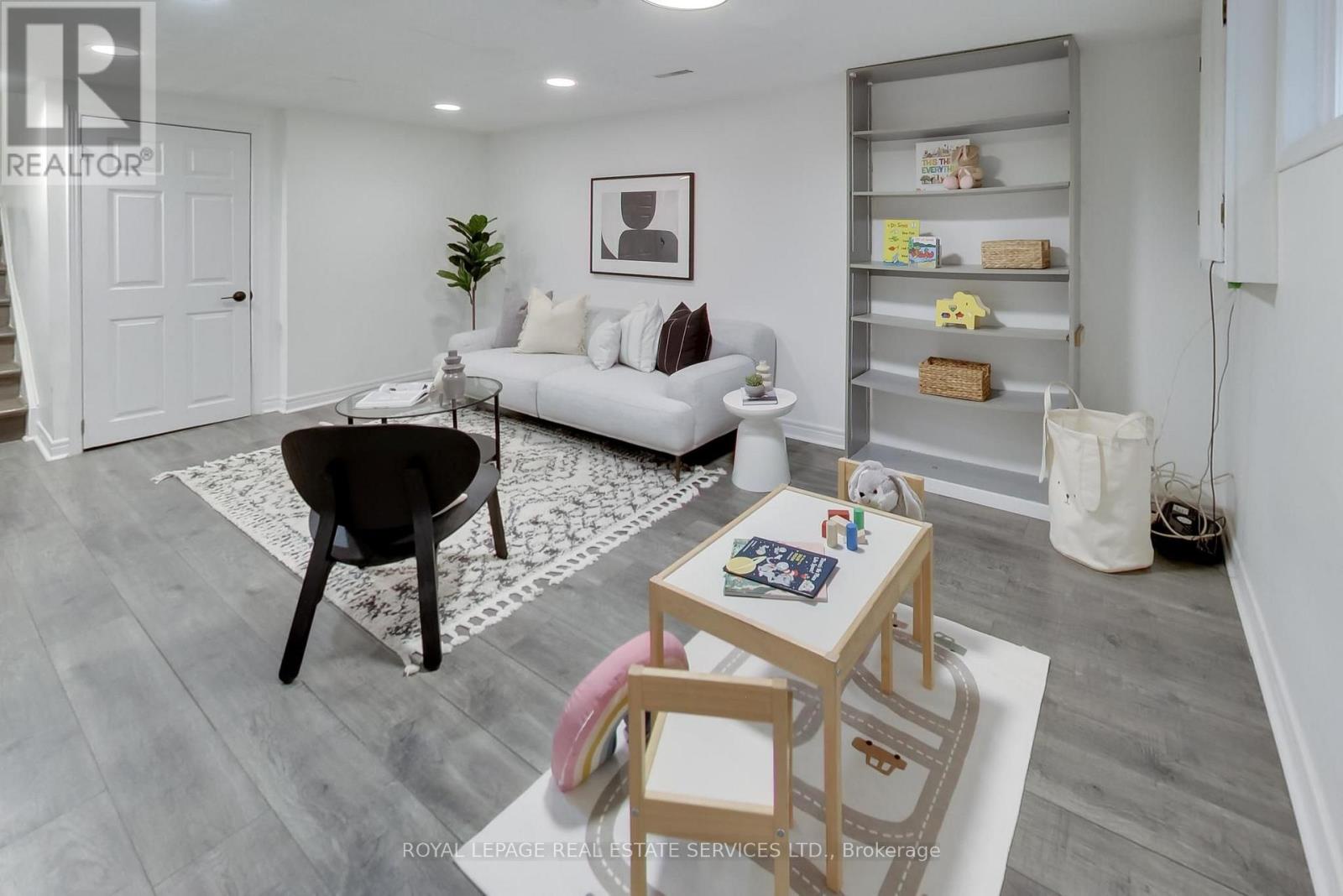 151 Cliffwood Road, Toronto (hillcrest Village), Ontario