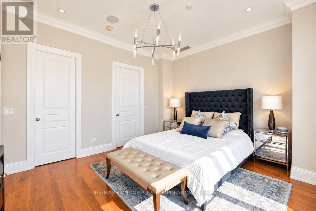 2705 - 183 Wellington Street W, Toronto (waterfront Communities), Ontario