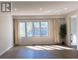 6 SNOWHILL CRESCENT