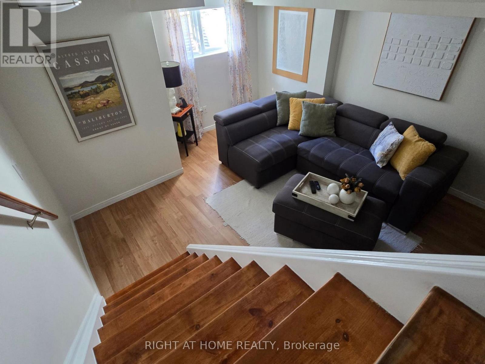 43 Brickworks Lane, Toronto (junction Area), Ontario