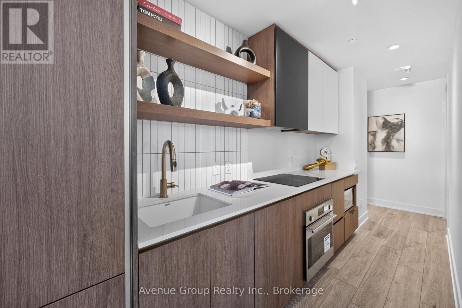 501 - 1285 Queen Street E, Toronto (greenwood-coxwell), Ontario