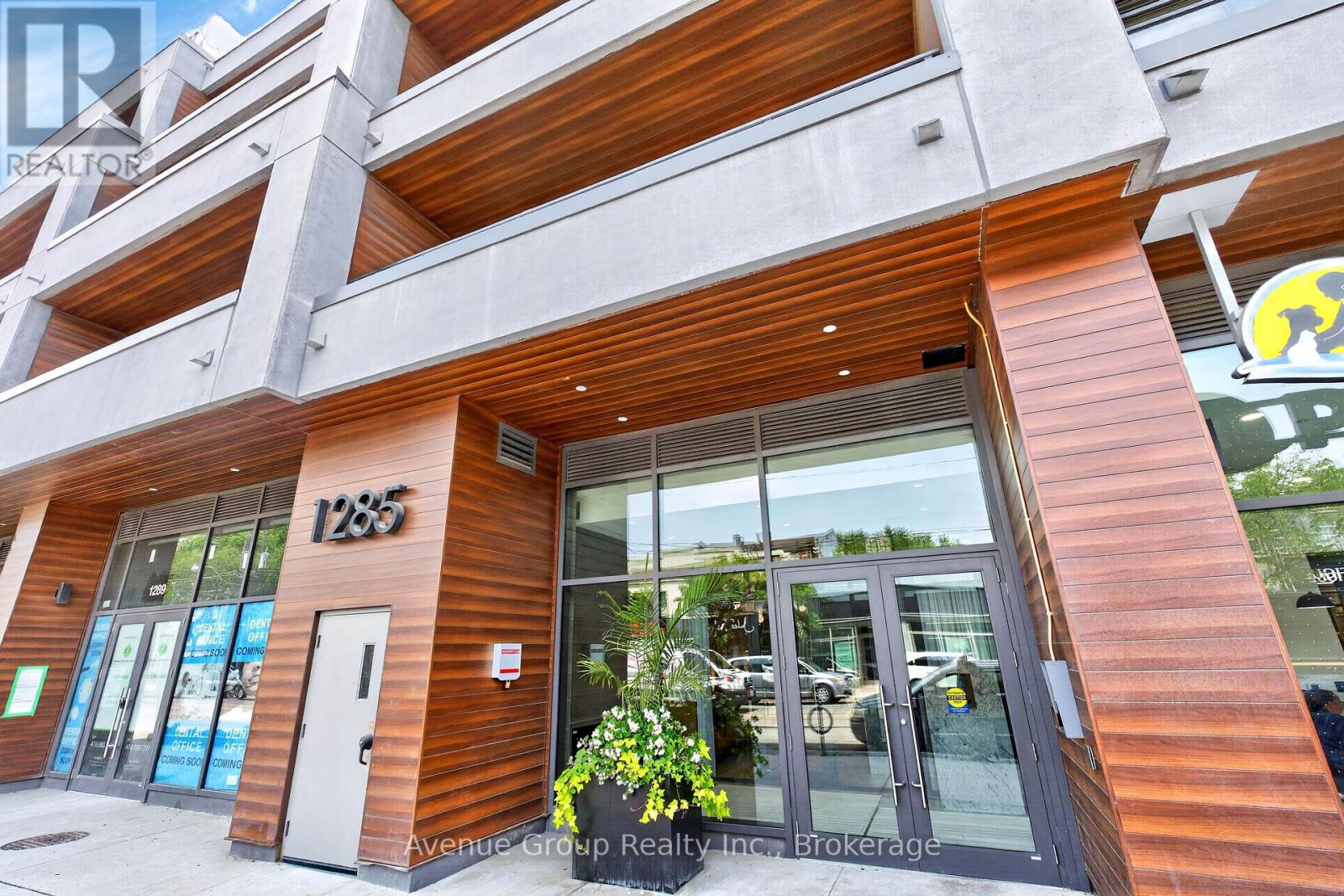 501 - 1285 Queen Street E, Toronto (greenwood-coxwell), Ontario