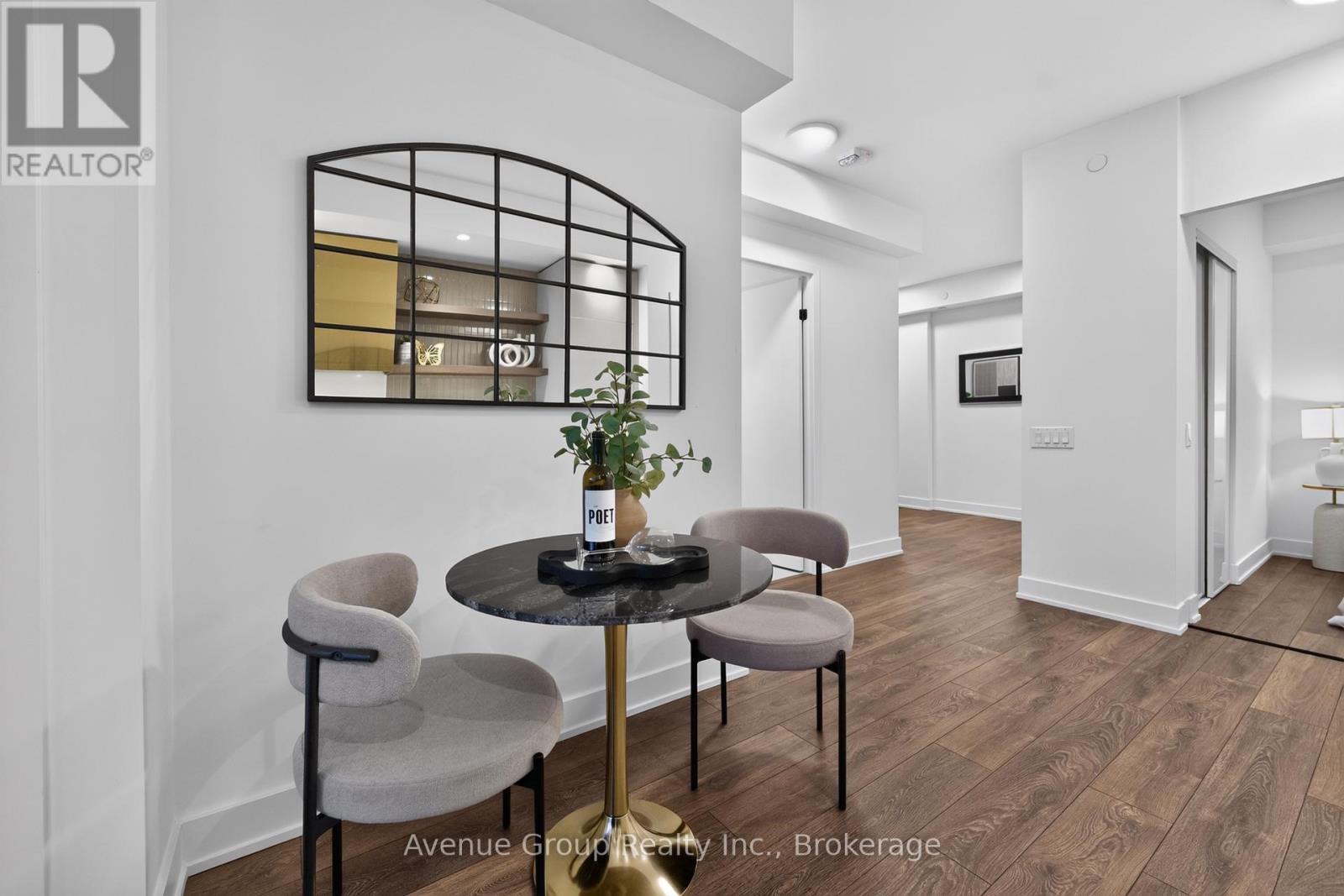 202 - 1285 Queen Street E, Toronto (greenwood-coxwell), Ontario