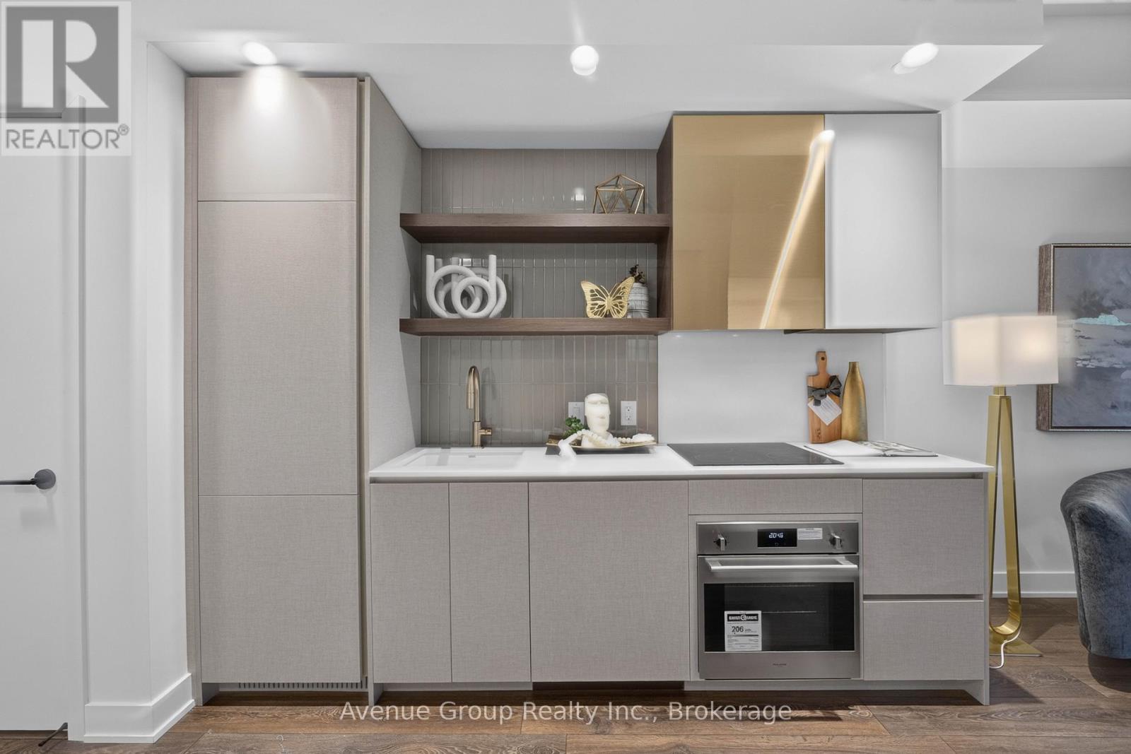 202 - 1285 Queen Street E, Toronto (greenwood-coxwell), Ontario