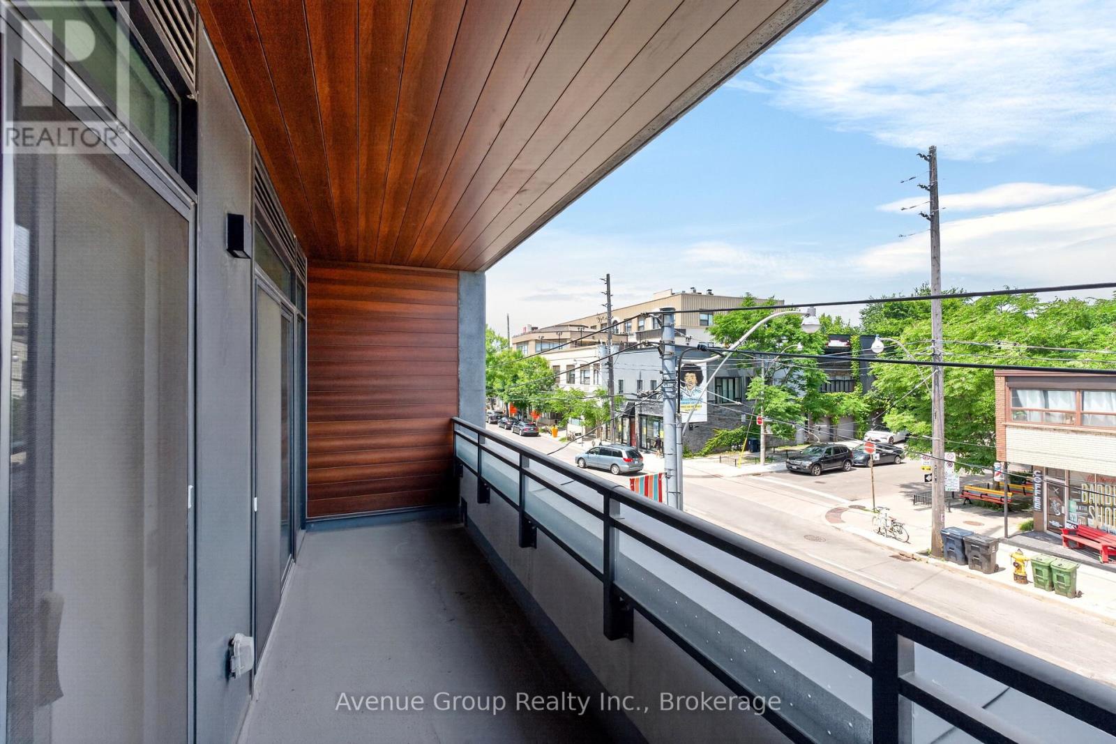 202 - 1285 Queen Street E, Toronto (greenwood-coxwell), Ontario
